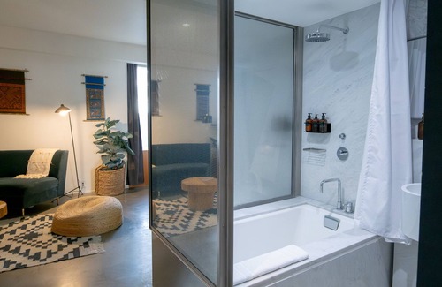 Chelsea Hotel | Hotel Alameda Highline