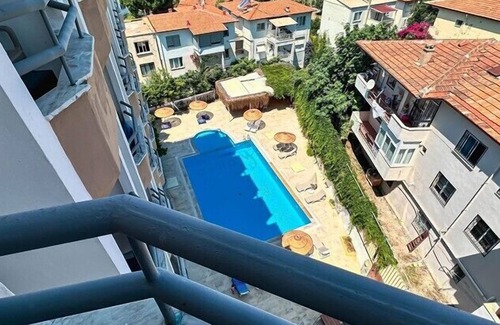 Kadnlar Denizi Mahallesi Apartamento | Hotel Albora
