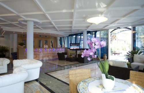 Limone sul Garda Hotel | Hotel Alexander