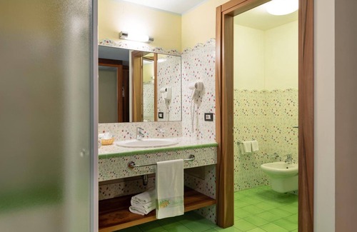 Limone sul Garda Hotel | Hotel Alexander