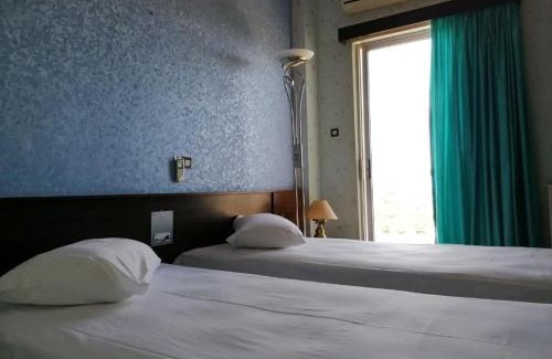 Loutraki Hotel | HOTEL ALEXANDROS