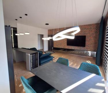 Lubliniec Hotel | Hotel Alhar