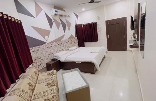 Satna Hotel | HOTEL ALOK Residency