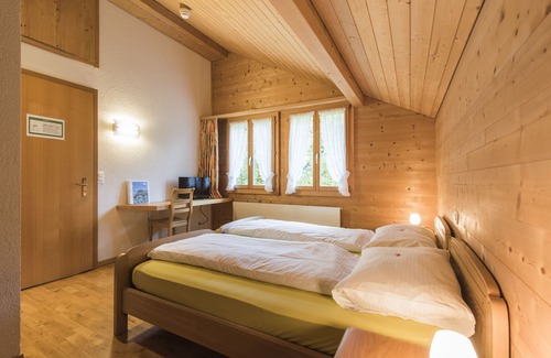 Hofstetten bei Brienz Cama Y Desayuno | Hotel Alpenrose beim Ballenberg