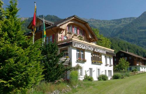 Hofstetten bei Brienz Cama Y Desayuno | Hotel Alpenrose beim Ballenberg