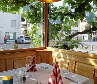 Maienfeld Hotel | Hotel Alpenrose