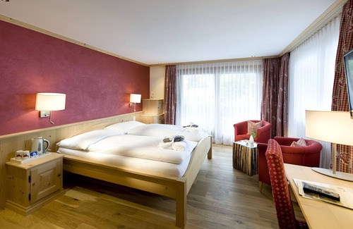 Klosters Platz Hotel | Hotel Alpina Klosters