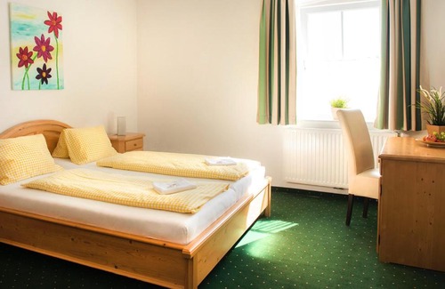 Oberndorf bei Salzburg Hotel | Hotel Alt-Oberndorf