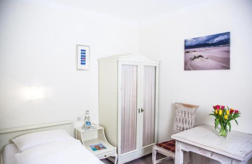 Ostseebad Baabe Hotel | Hotel Altes Kurhaus