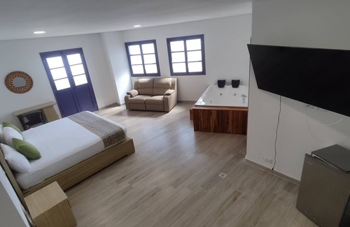 Guatape Hotel | HOTEL ALTO VERDE