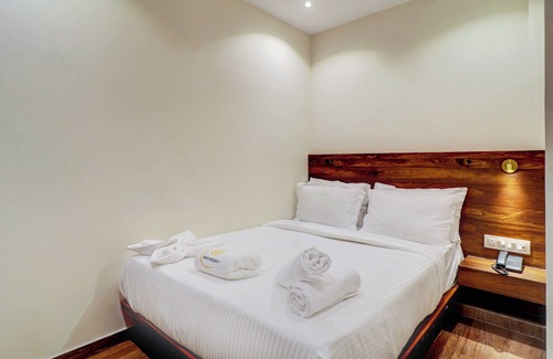 Andheri West Casa | HOTEL AMAR RESIDENCY