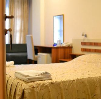 Centar Hotel | Hotel Ambasador