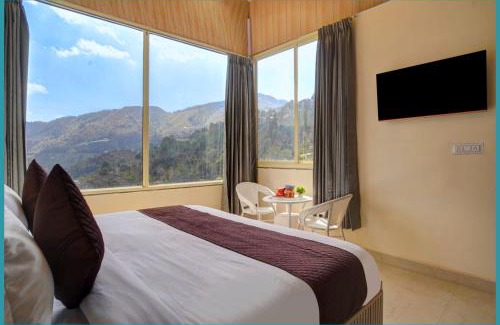Nainital Hotel | Hotel ! Ambience Peachwood ! Resort Nainital with -Restaurant -Parking -Mountain View -Hustlefree -noisefree -playingarea #wifi - Near Bohra kot Ram Garh Park- A Premium Hotel In Nainital