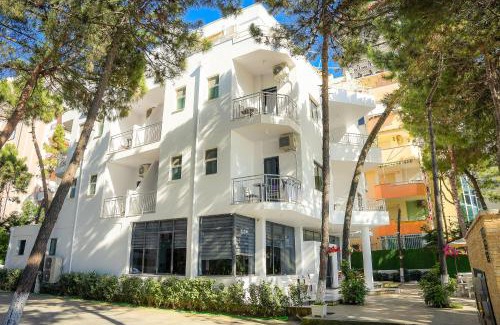Golem Hotel | Hotel Andi