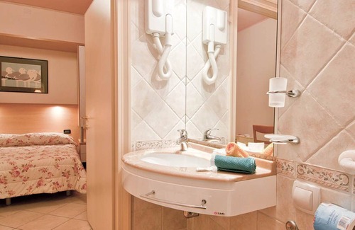 Viserba Hotel | Hotel Angelini