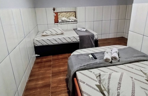 Santana Hotel | Hotel anoitecer