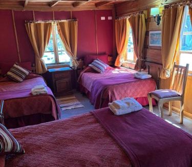Futaleufu Cama Y Desayuno | Hotel Antigua Casona Patagonia