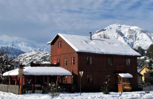 Futaleufu Cama Y Desayuno | Hotel Antigua Casona Patagonia