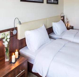 Skarbimierz-Osiedle Hotel | Hotel Antonio Conference