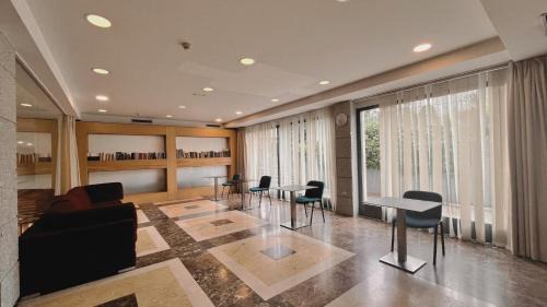 Las Rozas de Madrid Apartamento | Hotel-Apartamentos Tartesos