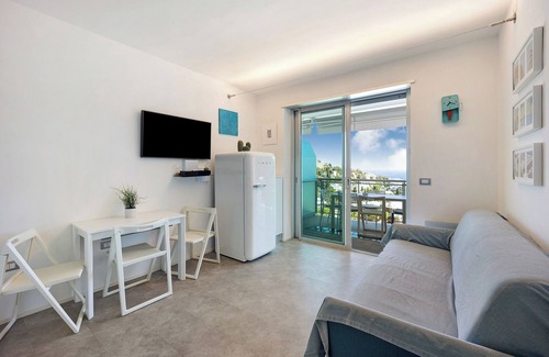 Sanremo Apartamento | Hotel Apartamento Modus Vivendi Trilocale Deluxe con vistas al mar y Wi-Fi