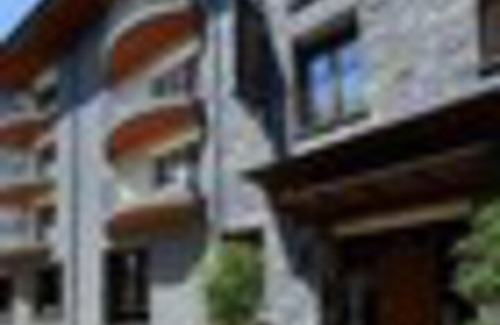Ainsa Hotel | Hotel Apolo