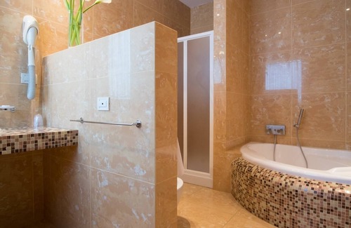 Corato Hotel | Hotel Appia Antica