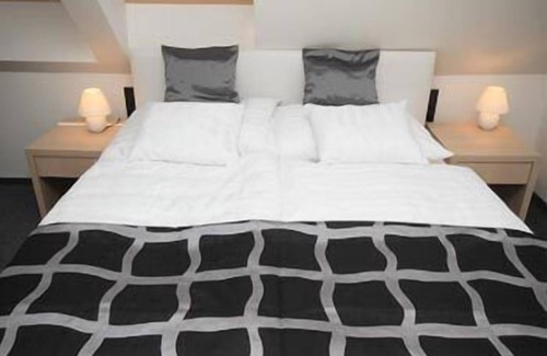 Pecs Hotel | Hotel Arkadia