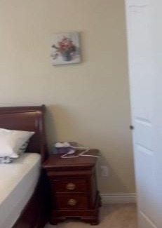 Burnaby Hotel | hotel at metroTown station to vancouver downtwon