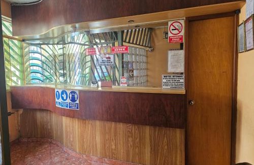 San Martín de Porres Hotel | Hotel Atenas