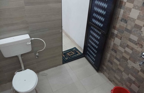 Varanasi Hotel | Hotel Atharv By GRB