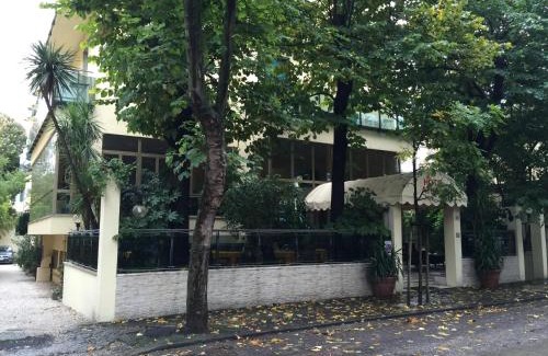 Pesaro Hotel | Hotel Athena