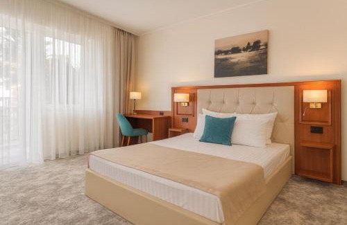 Cluj-Napoca Hotel | Hotel Athos R.M.T.