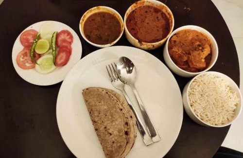 Mahipalpur Extension Casa | Hotel Atithi Plaza Near TERMINAL 3 Delhi Airport With Free Airport Pickup