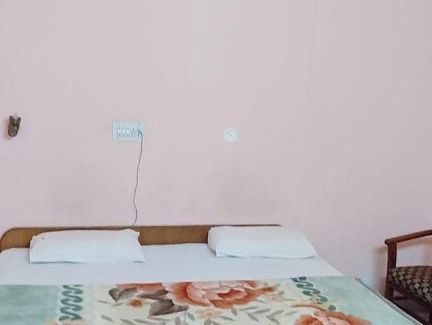 Kumharsain Cama Y Desayuno | Hotel Atul Regency