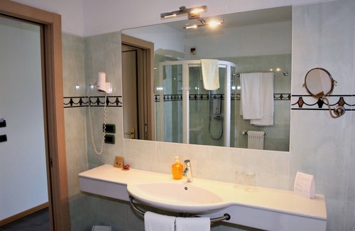 Malcesine Hotel | Hotel Augusta