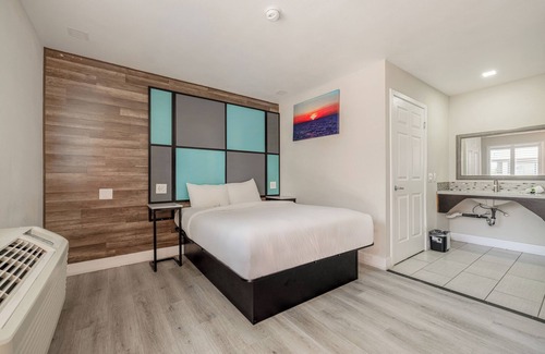 Victorville Hotel | Hotel Avenida Victorville I 15
