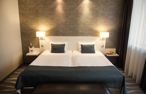 Siofok Hotel | Hotel Azúr