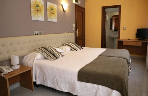 Aronces Hotel | Hotel Azpiazu