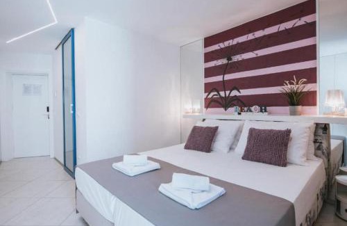 Novalja Hotel | Hotel B