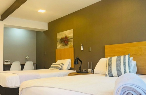 La Aguacatala Hotel | HOTEL BAMBU MILLA DE ORO