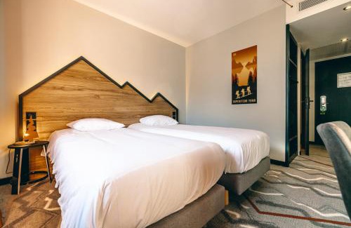 Albertville Hotel | Hotel Base Camp Lodge - Albertville