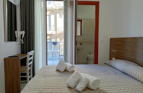 Miramare Hotel | Hotel Bed and Book