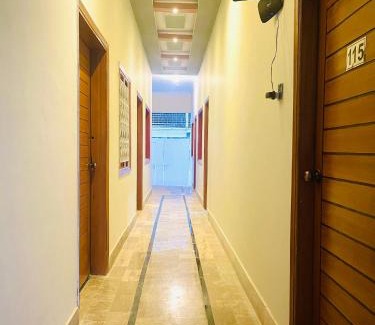 Karachi Hotel | Hotel Bed & Rest Airport