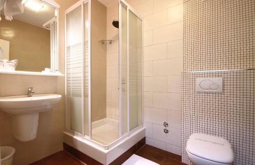 Becici Hotel | Hotel Bella Vista