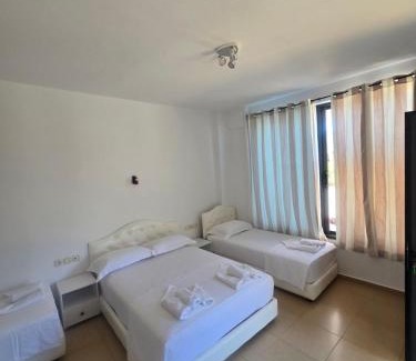 Ksamil Apartamento | Hotel Belle Vue