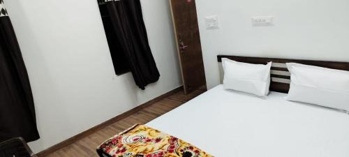 Shri Madhopur Hotel | Hotel Bikaner & Restaurant