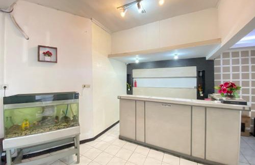 Malang Hotel | Hotel Bintang Mitra RedDoorz