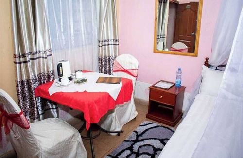 Nakuru Hotel | Hotel Bison Nakuru