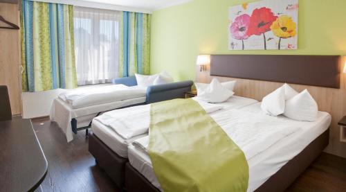 Munchen District Hotel | Hotel Blauer Karpfen